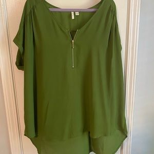 Green Blouse. Cato size 22-24